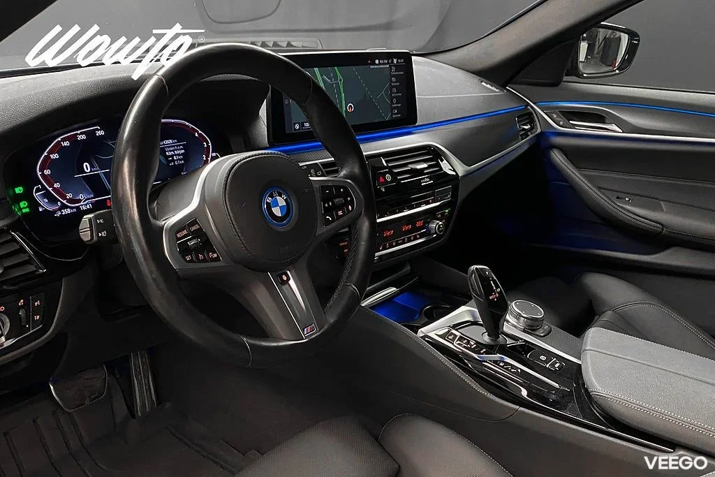 BMW 530 e xDrive Touring 292HK M-Sport /Drag /HiFi /4.95% 215kW