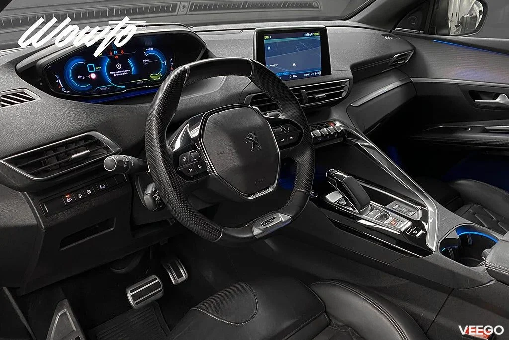 Peugeot 3008 GT Hybrid4 EAT 300HK /Drag /Massage /4.95% 221kW