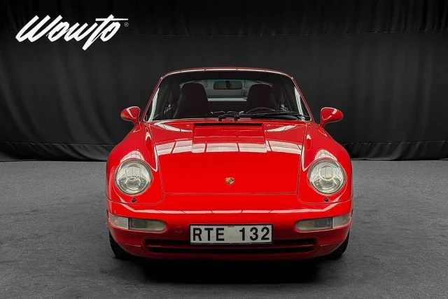 Image of Porsche 911 993 Carrera Manuell 285HK / Nyservad / Se Skick / 4.95% 210kW
