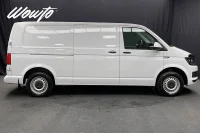 Volkswagen Transporter 2.0 TDI DSG 150HK L2 3-Sits /Moms 110kW thumbnail
