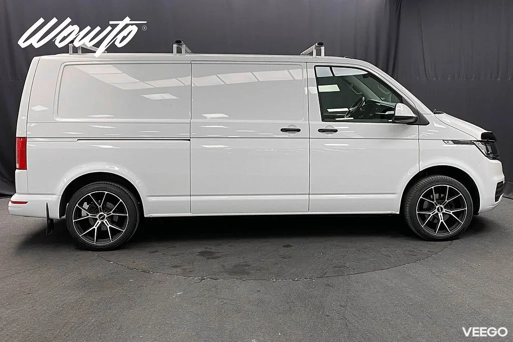 Volkswagen Transporter 2.0 TDI DSG 150HK L2 /V-Inredd /Moms 110kW