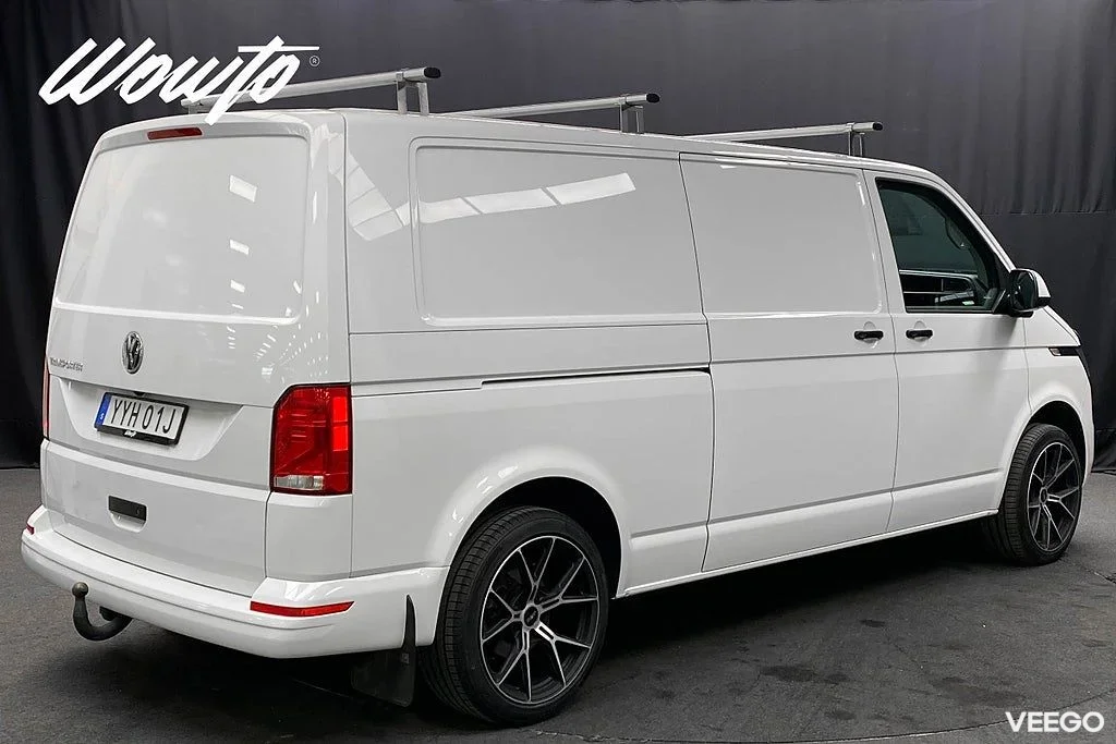 Volkswagen Transporter 2.0 TDI DSG 150HK L2 /V-Inredd /Moms 110kW