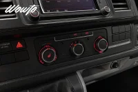 Volkswagen Transporter 2.0 TDI DSG 150HK L2 3-Sits /Moms 110kW thumbnail