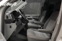 Volkswagen Transporter 2.0 TDI DSG 150HK L2 /V-Inredd /Moms 110kW thumbnail