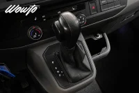 Volkswagen Transporter 2.0 TDI DSG 150HK L2 /V-Inredd /Moms 110kW thumbnail