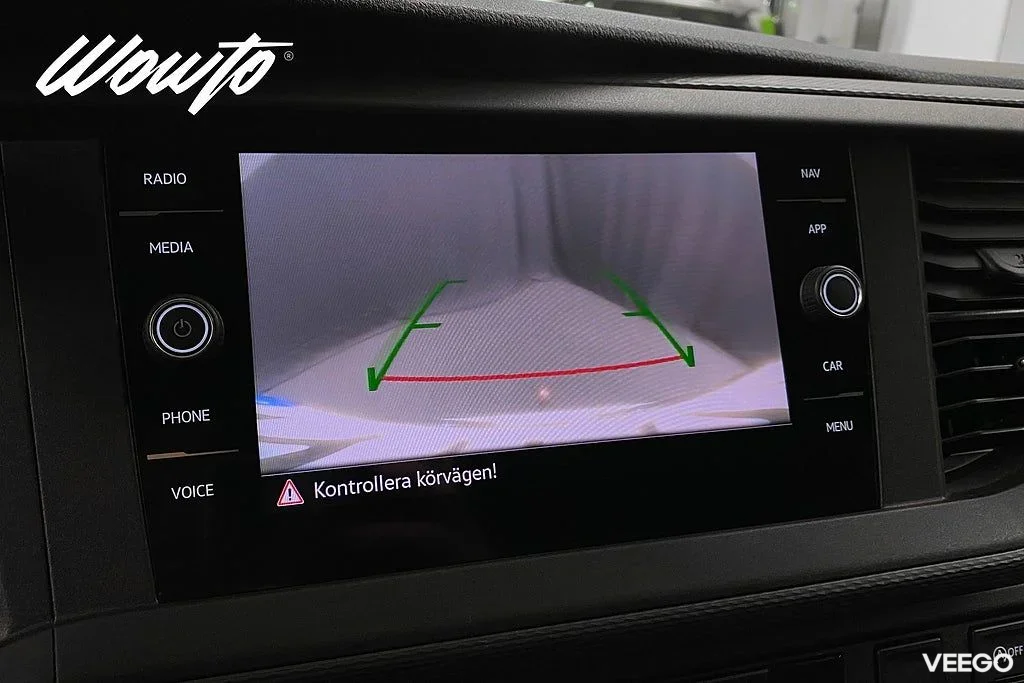 Volkswagen Transporter 2.0 TDI DSG 150HK L2 /V-Inredd /Moms 110kW