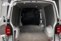 Volkswagen Transporter 2.0 TDI DSG 150HK L2 3-Sits /Moms 110kW thumbnail