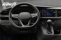 Volkswagen Transporter 2.0 TDI DSG 150HK L2 /V-Inredd /Moms 110kW thumbnail