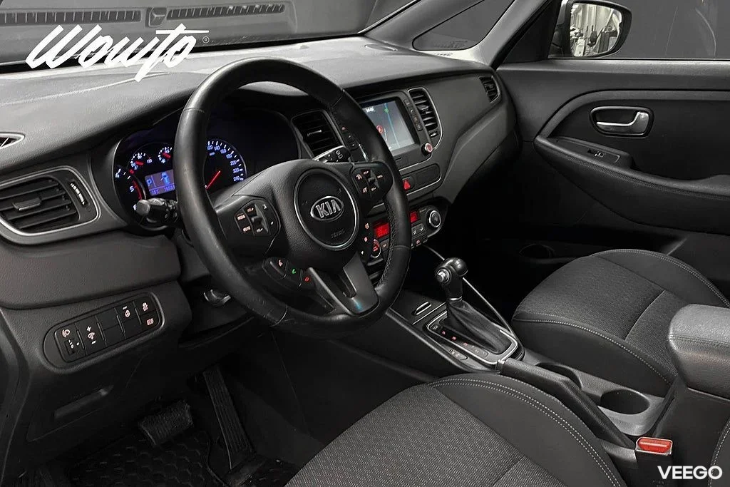 Kia Carens 1.7 CRDI DCT 141HK 7-Sits /Drag /Navi /4.95% 104kW