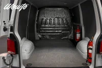 Volkswagen Transporter 2.0 TDI 4M DSG 150HK /Drag /Moms 110kW thumbnail