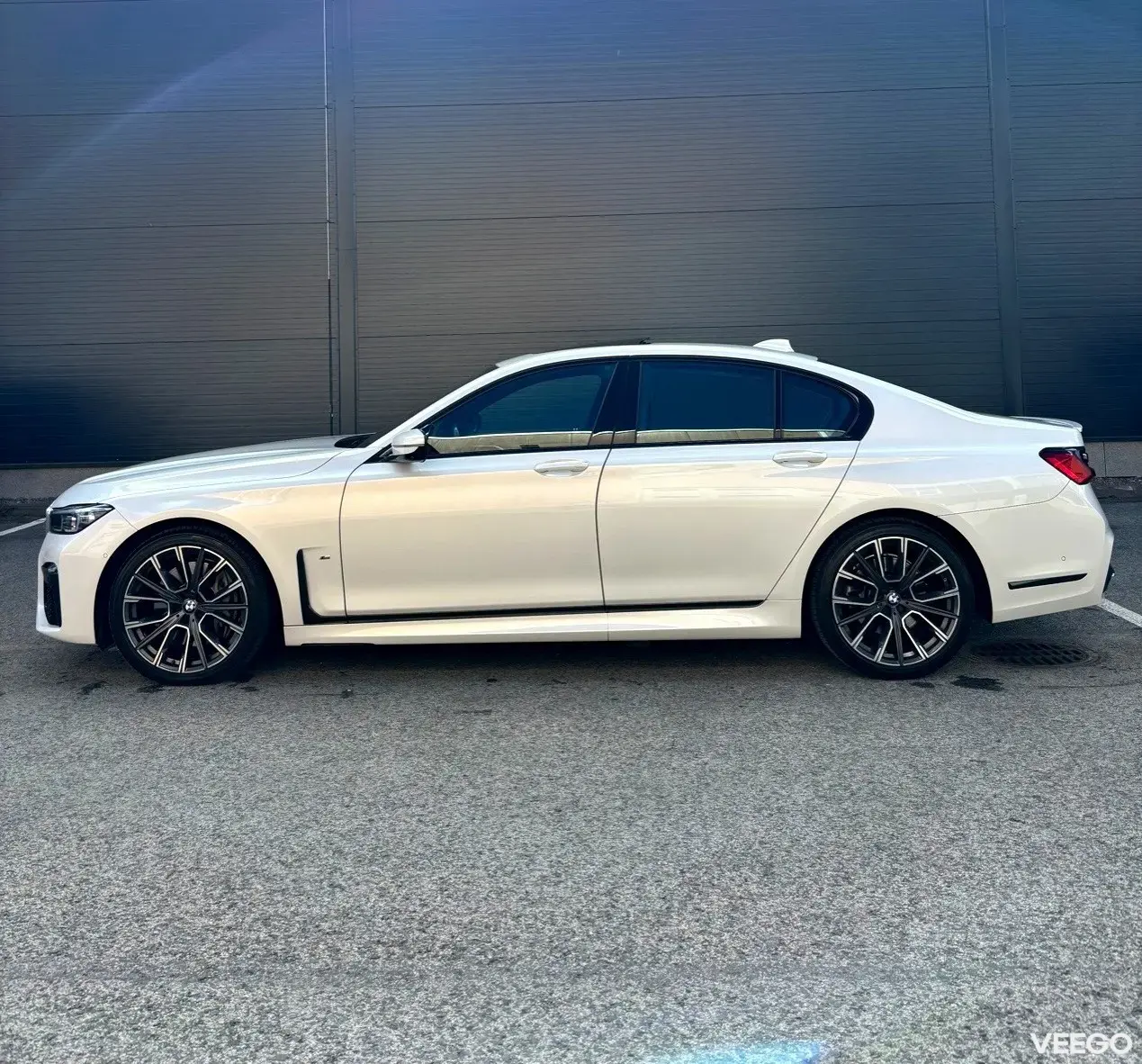 BMW 740 xDrive Facelift M-Pakett 3.0 250kW