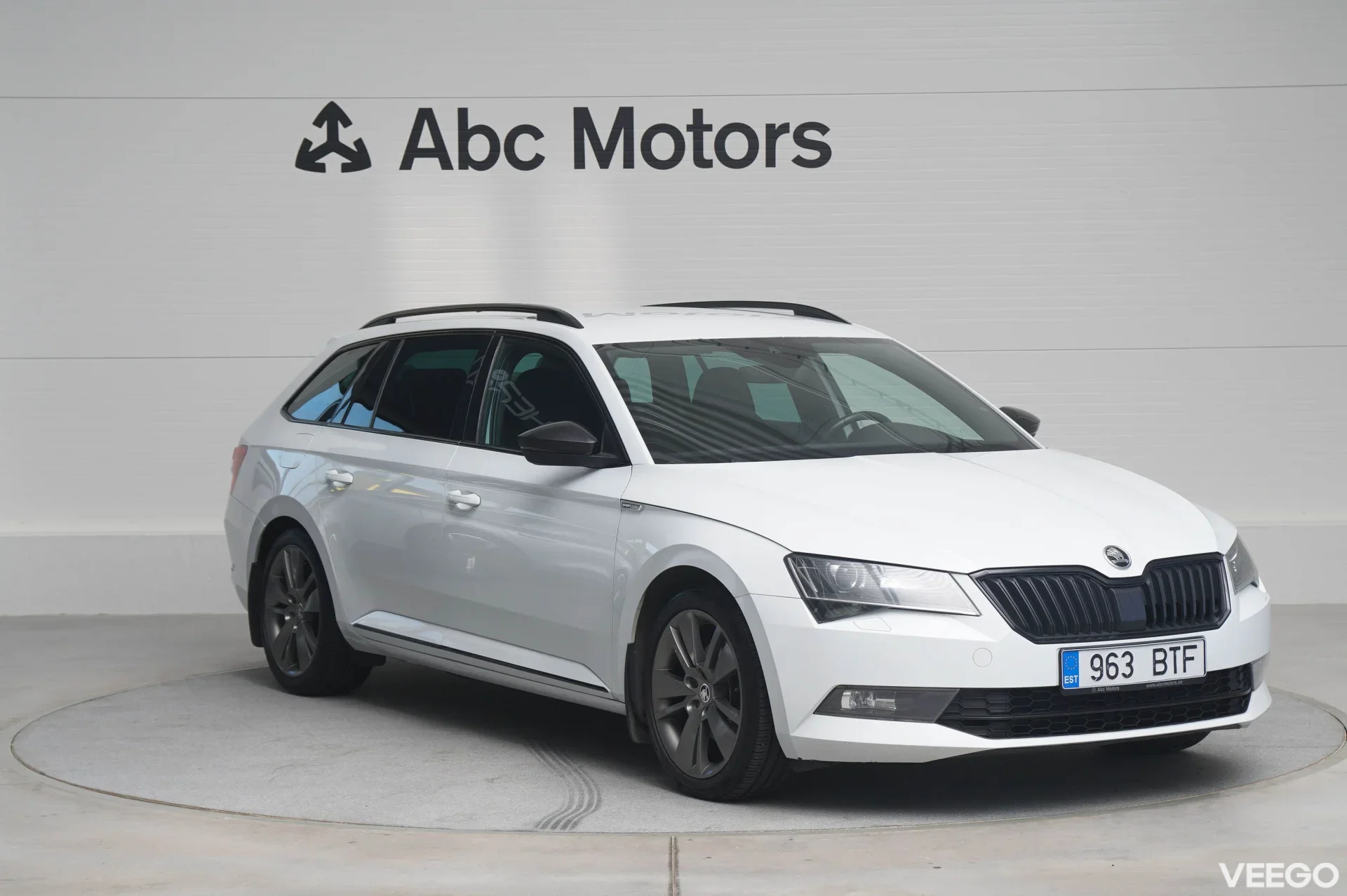 Skoda Superb Combi Elegance 1.8 132kW