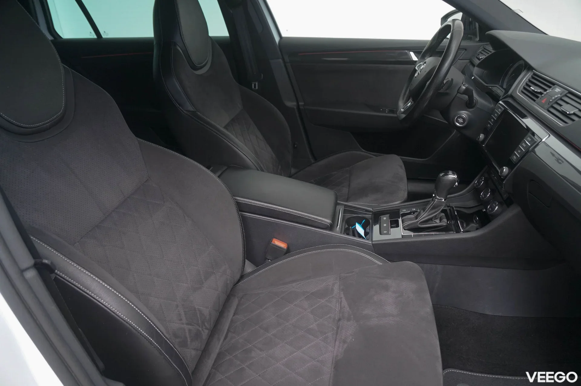 Skoda Superb Combi Elegance 1.8 132kW