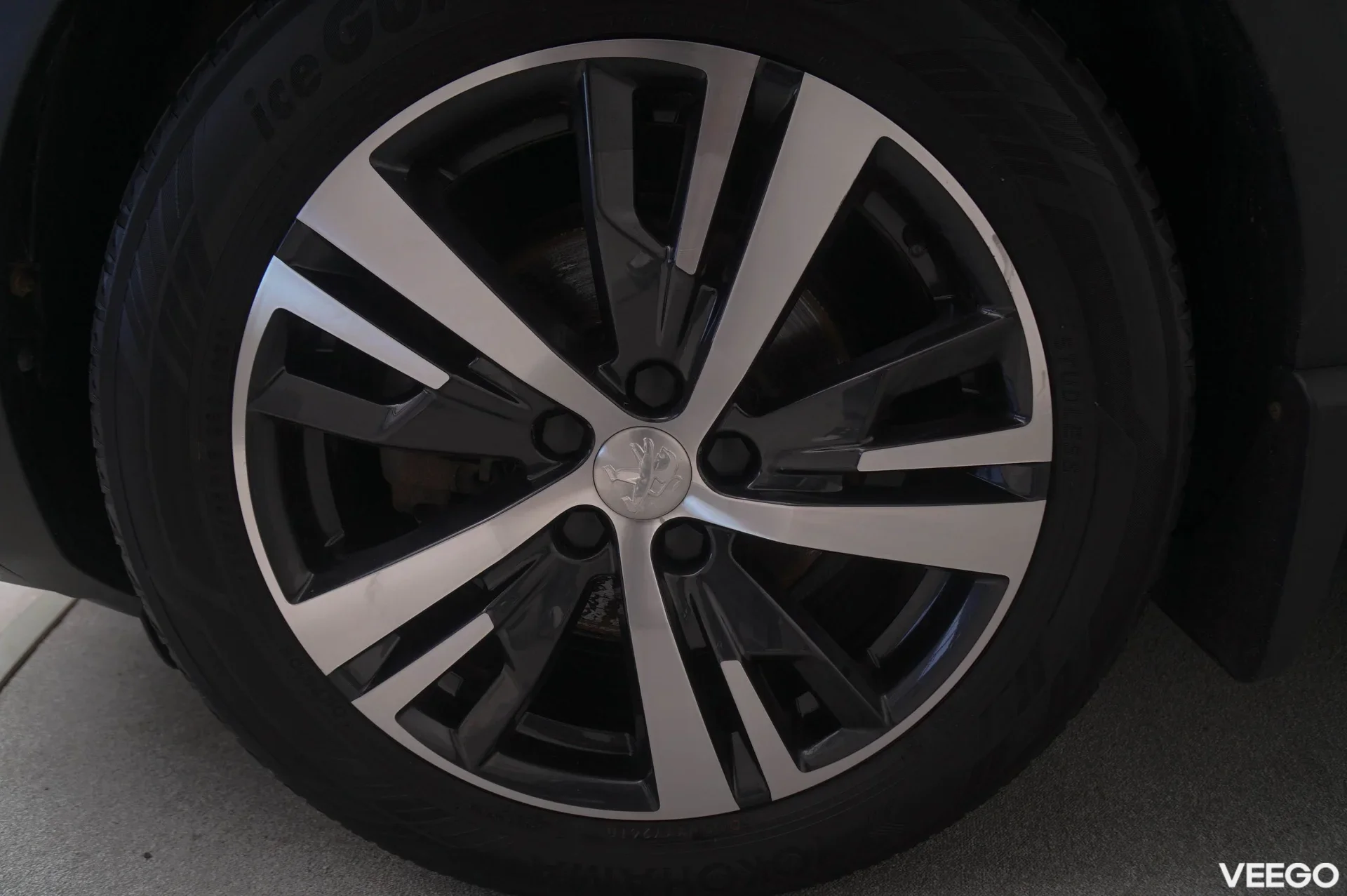 Peugeot 5008 - 1.6 121kW