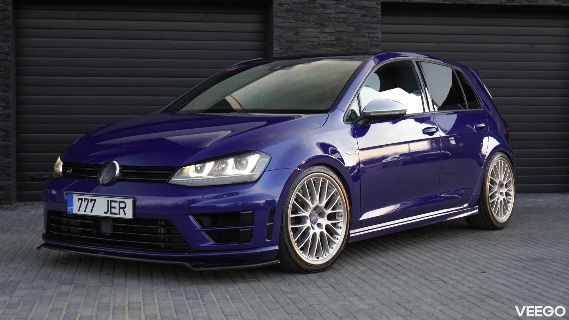 Volkswagen Golf R 2.0 221kW