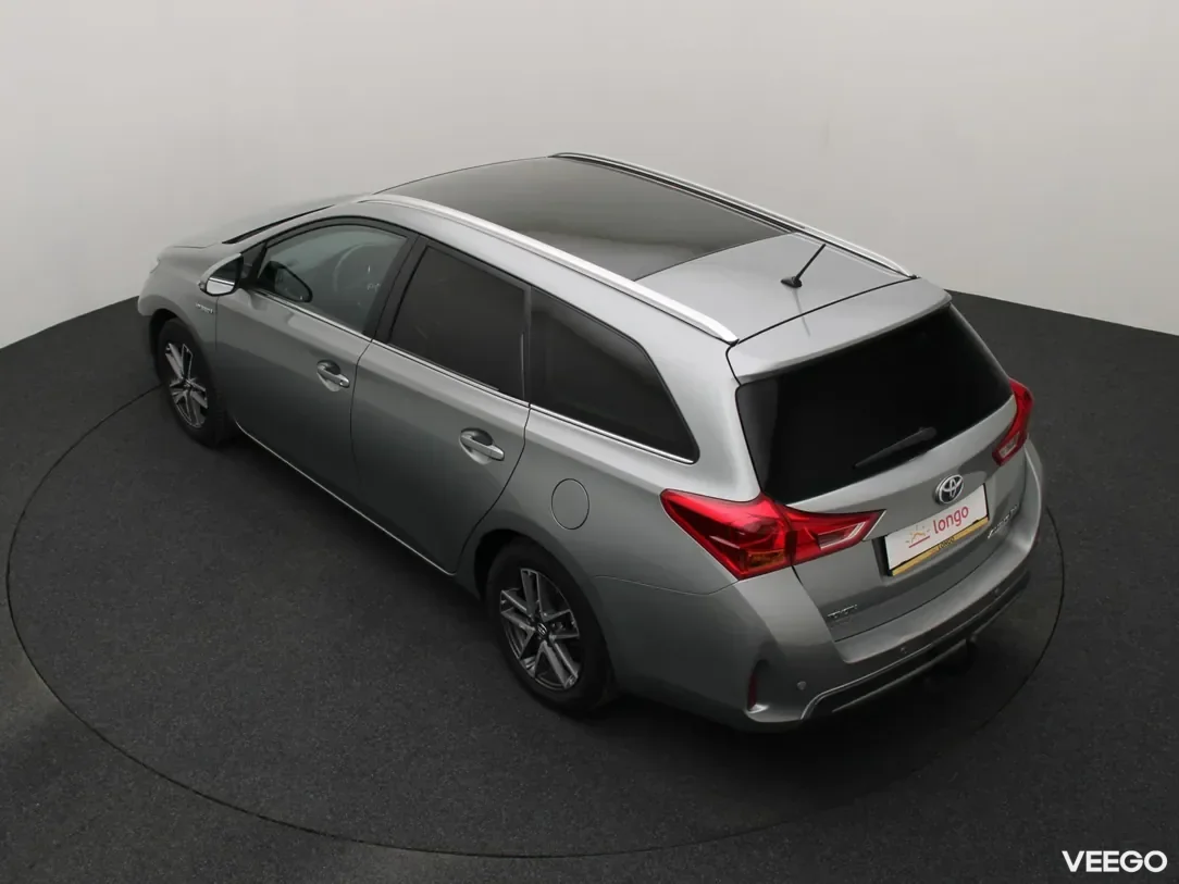 Toyota Auris 1.8 100kW