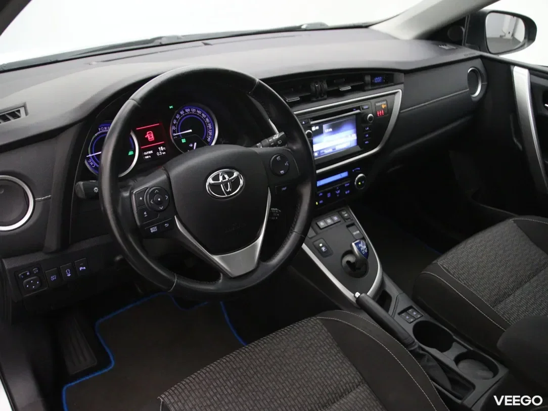 Toyota Auris 1.8 100kW