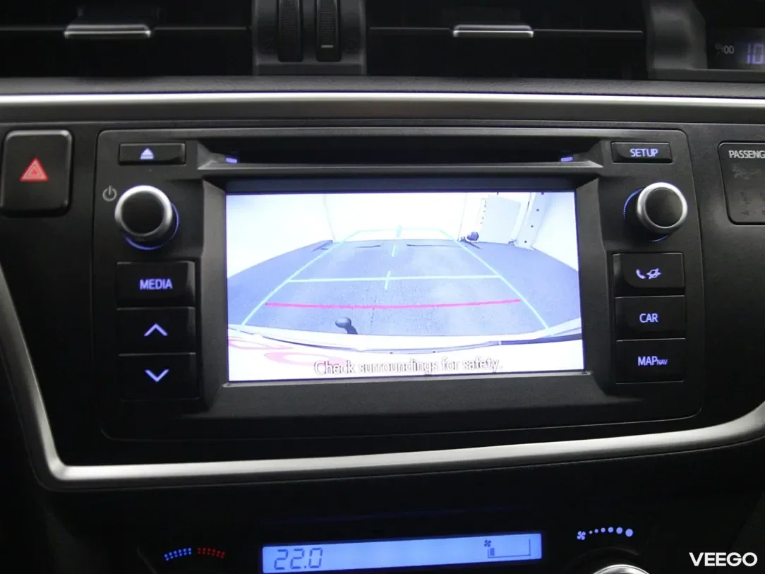 Toyota Auris 1.8 100kW