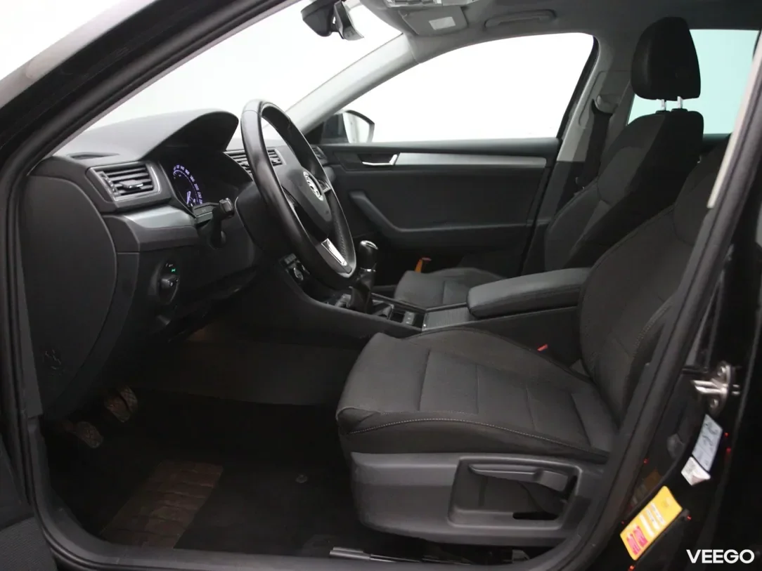 Skoda Superb 1.6 88kW