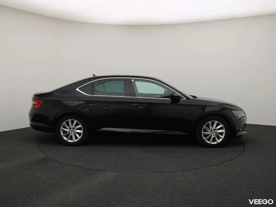 Skoda Superb 1.6 88kW