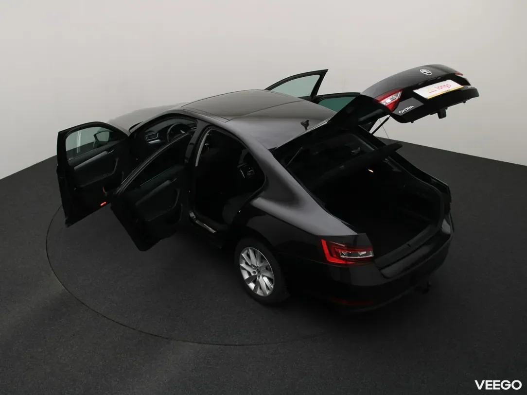 Skoda Superb 1.6 88kW