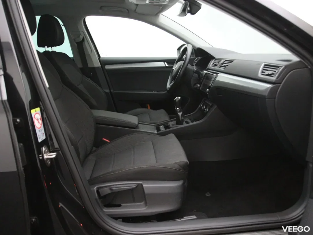 Skoda Superb 1.6 88kW