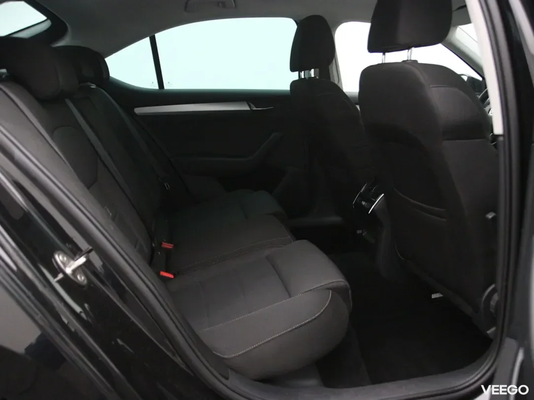 Skoda Superb 1.6 88kW