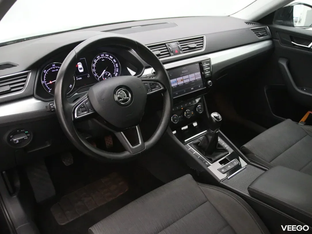 Skoda Superb 1.6 88kW