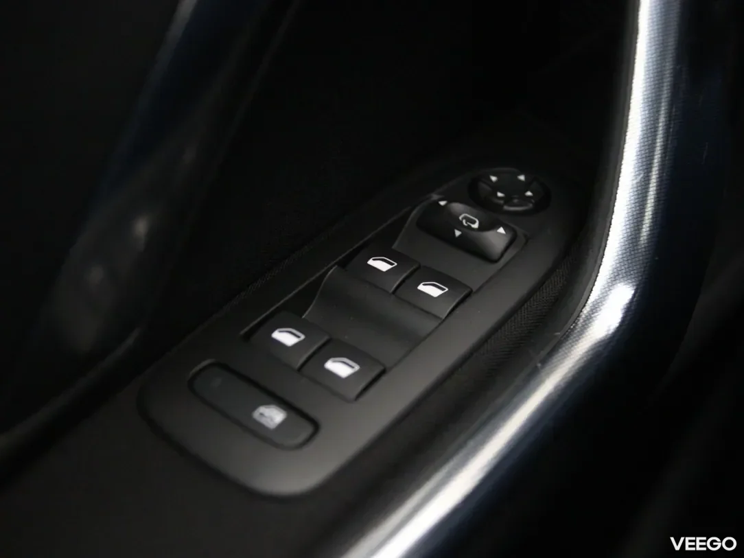 Peugeot 2008 1.2 60kW