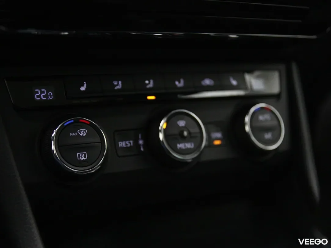 Skoda Superb 1.6 88kW