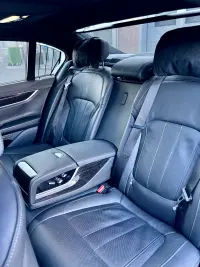 BMW 740 xDrive Facelift M-Pakett 3.0 250kW thumbnail