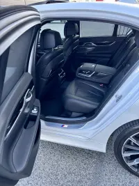 BMW 740 xDrive Facelift M-Pakett 3.0 250kW thumbnail