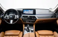 BMW 530 d xDrive Luxury Line MHEV 3.0 210kW thumbnail