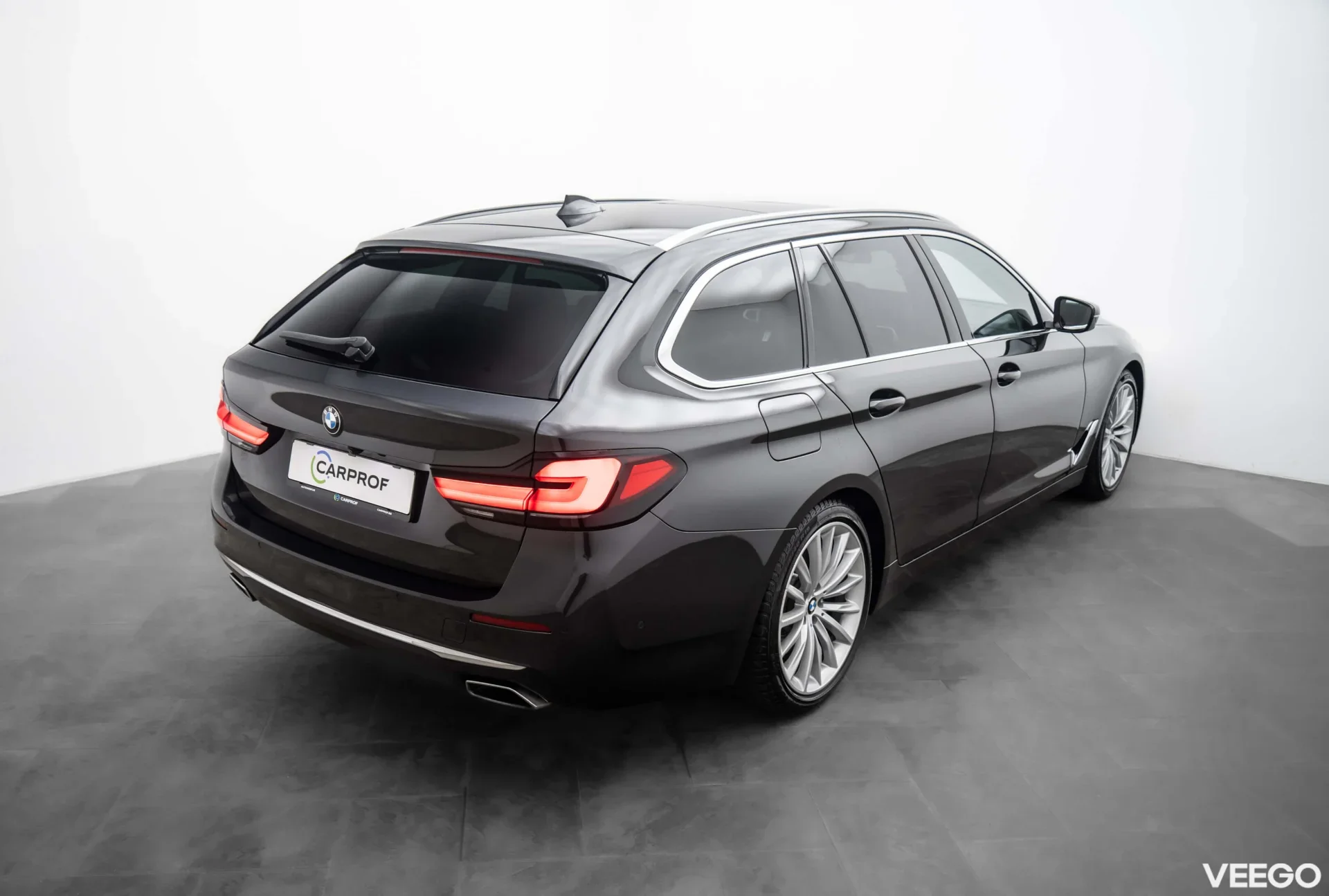 BMW 530 d xDrive Luxury Line MHEV 3.0 210kW