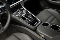 Porsche Panamera 4 PDK 330hk BOSE Adp Luftfjädring 243kW