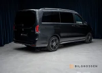Mercedes-Benz V300 300d 4MATIC 3.2 Lång AMG Line 7-Sits Burmester 360 MOMS 174kW