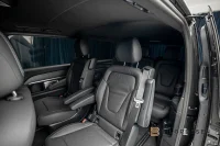 Mercedes-Benz V300 300d 4MATIC 3.2 Lång AMG Line 7-Sits Burmester 360 MOMS 174kW