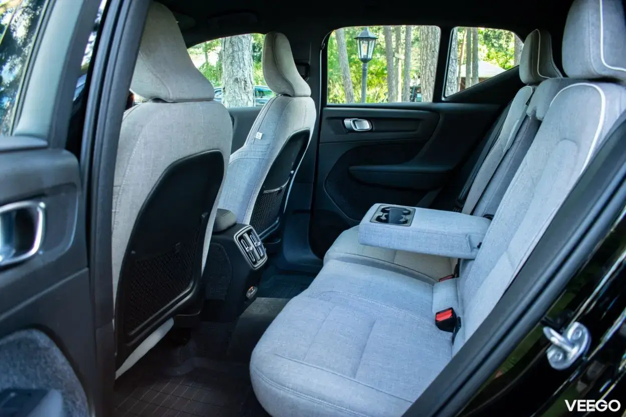 Volvo XC40 DARK P6 Intelli Wntr PRO 170kW