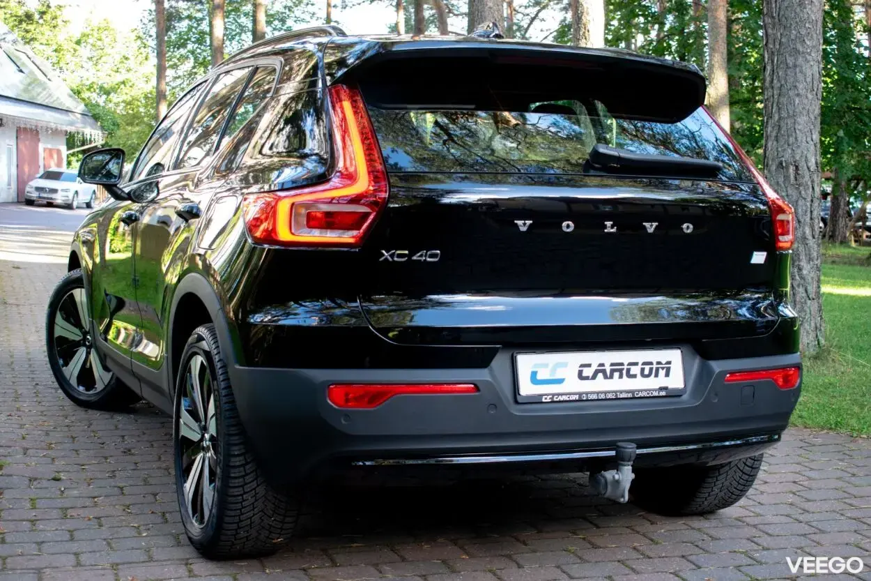 Volvo XC40 DARK P6 Intelli Wntr PRO 170kW