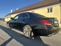 Mercedes-Benz E220 2.0 143kW thumbnail