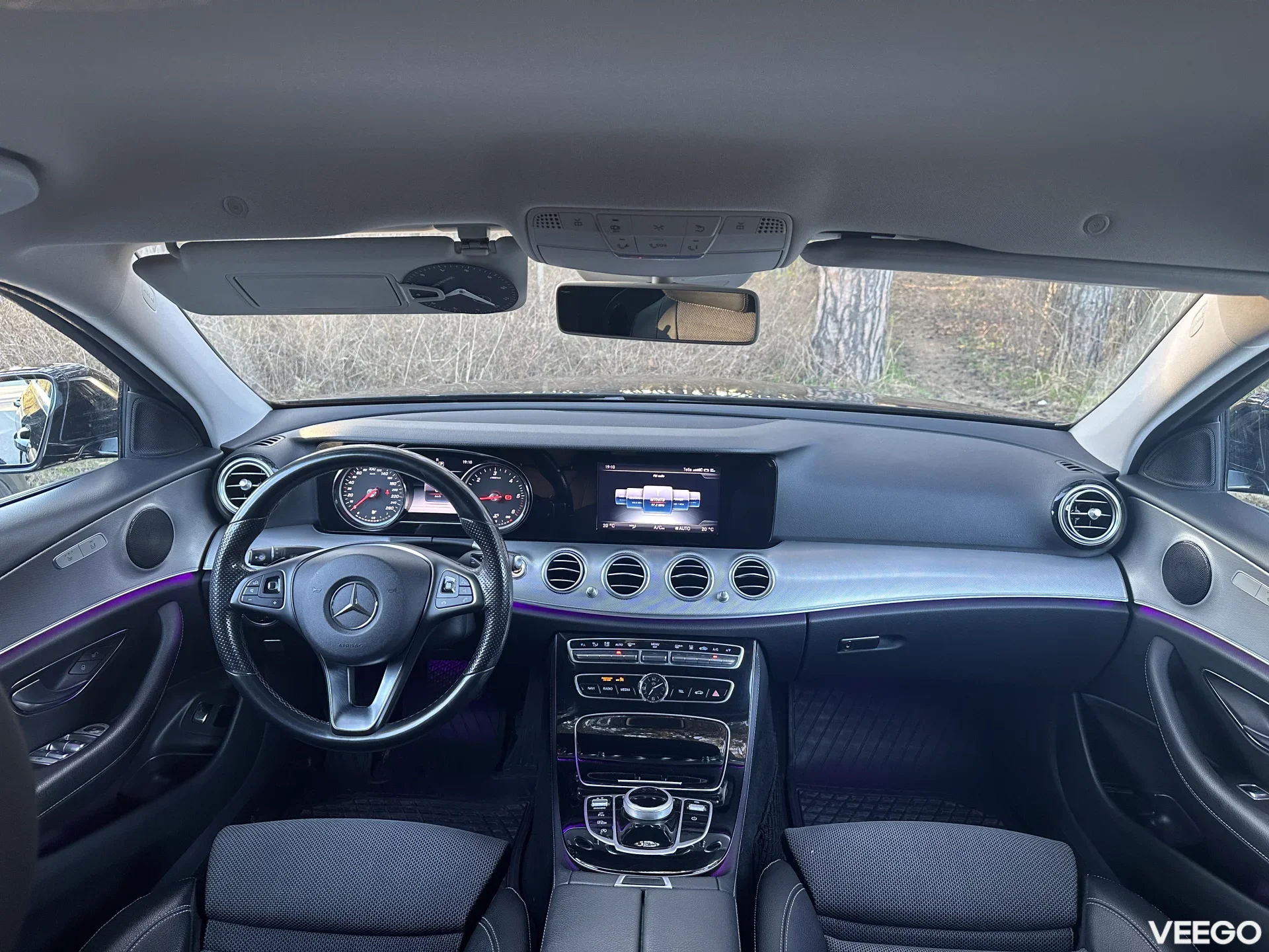 Mercedes-Benz E220 2.0 143kW