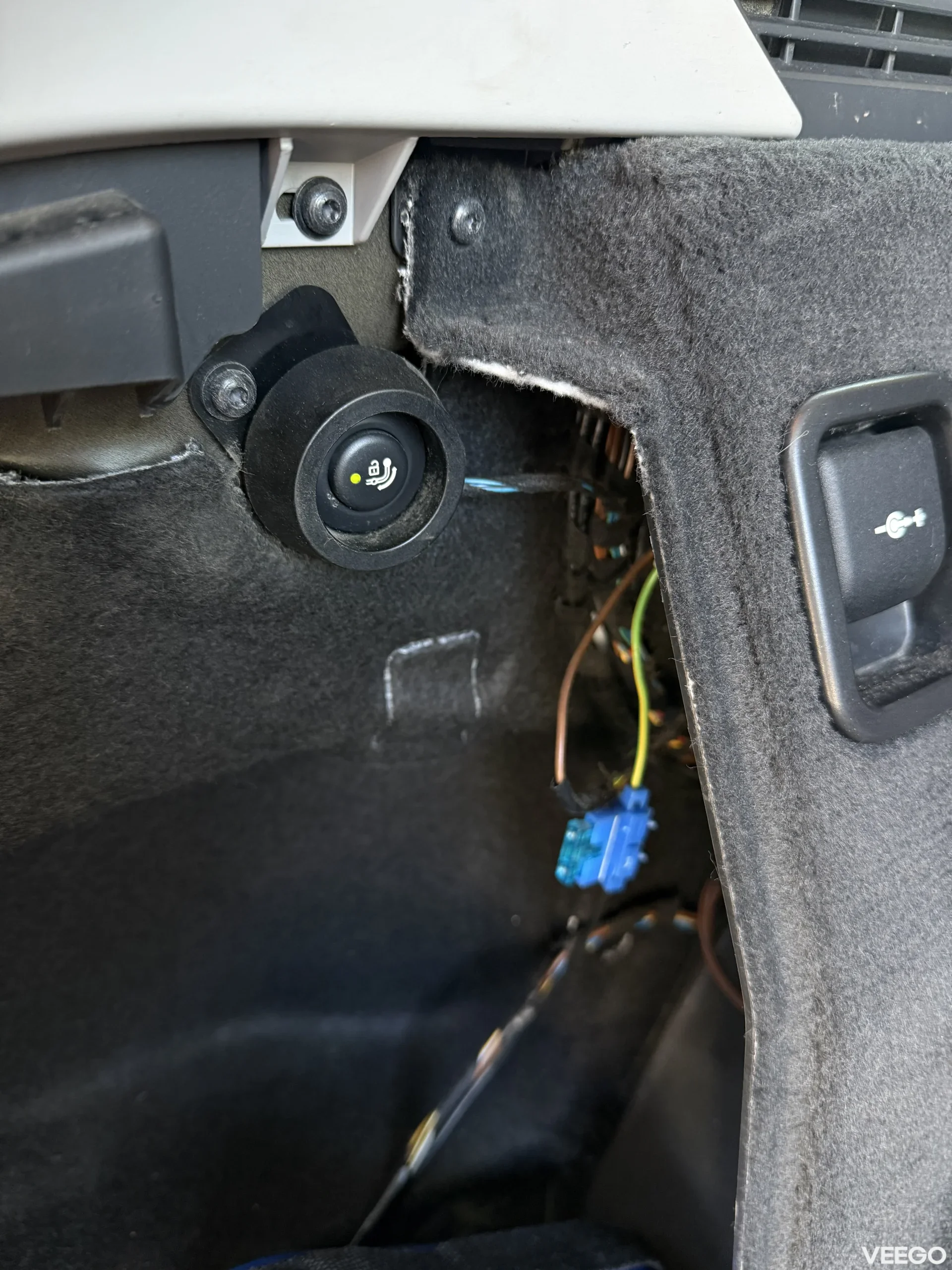 BMW 320 320D XDRIVE 2.0 120kW