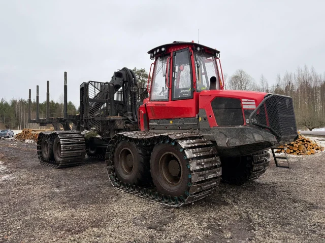 Image of Komatsu 895 kW
