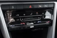 Volkswagen T-Roc 110kW thumbnail