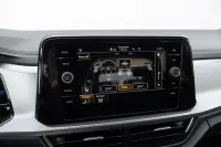 Volkswagen T-Roc 110kW thumbnail