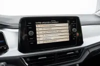 Volkswagen T-Roc 110kW thumbnail