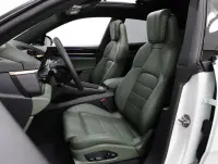 Porsche Macan 4 300kW thumbnail