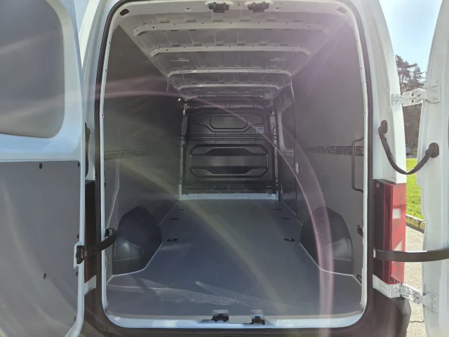 Image of Renault Master VAN FWD 3.5T L3H2 96kW