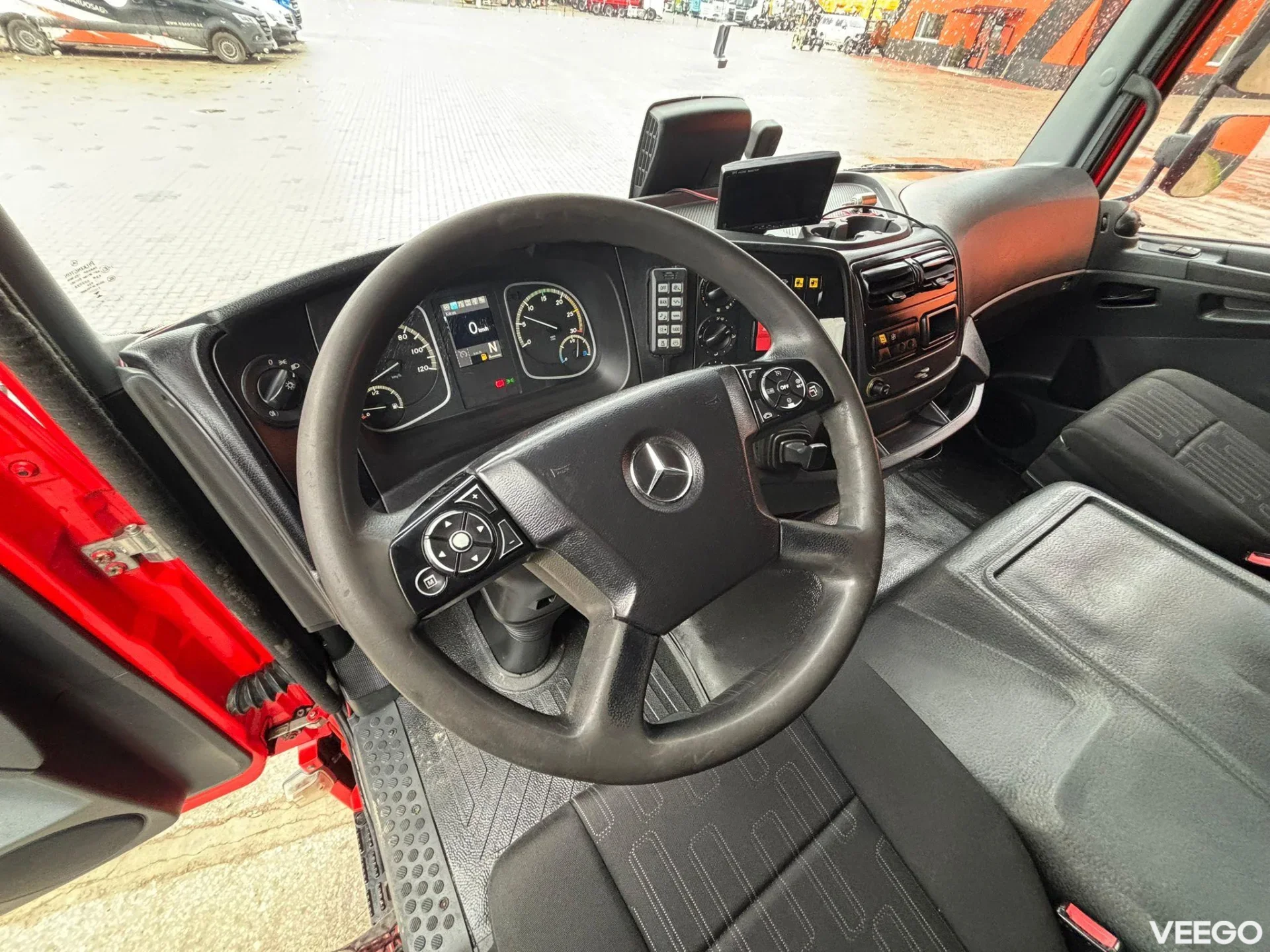Mercedes-Benz Atego TEVOR ZP50C1 / PLATFORM L=5800 mm + WINCH 210kW