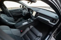 Volvo XC60 2.0 145kW thumbnail